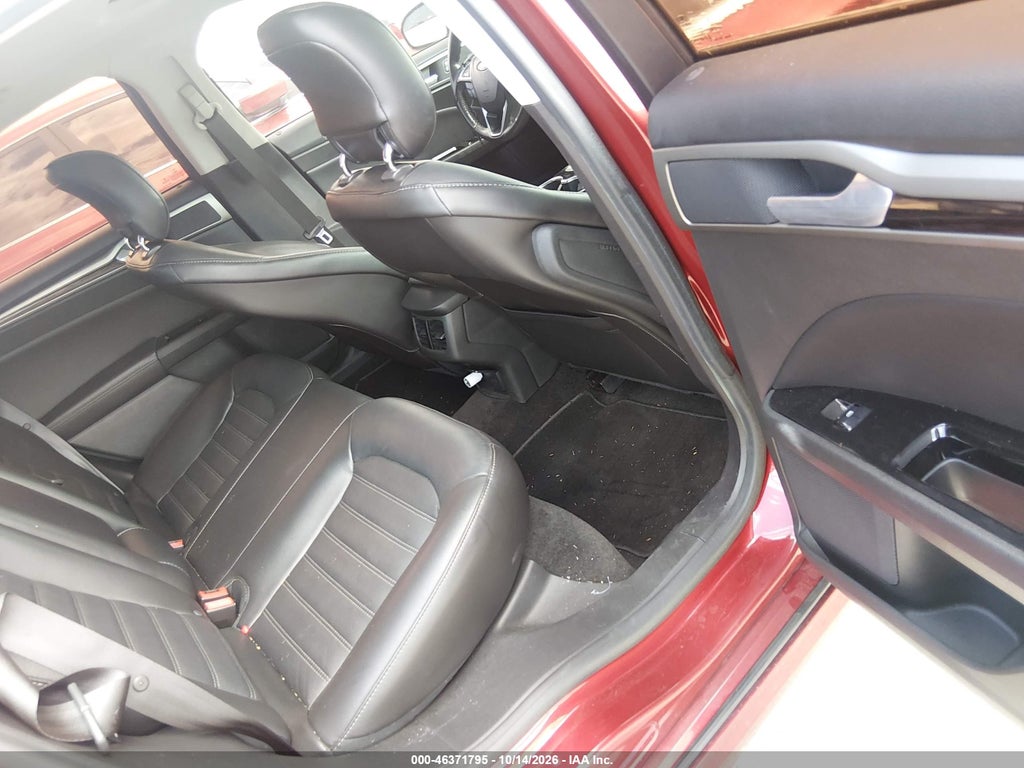2014 Ford Fusion SE photo 8