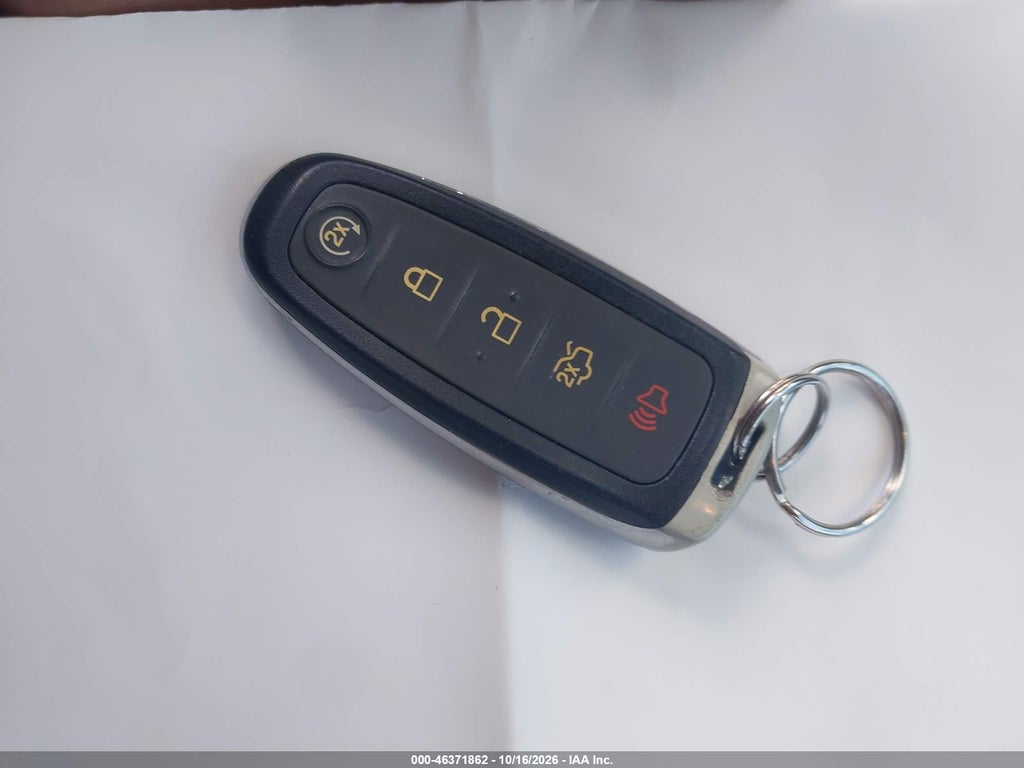 2011 Lincoln MKX photo 11