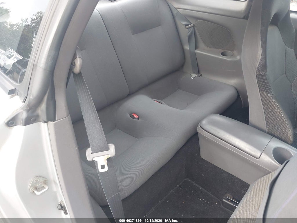 2001 Toyota Celica GT photo 8