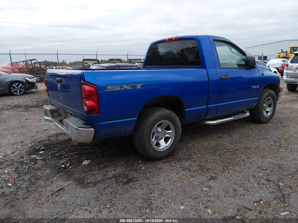 2008 Dodge RAM 1500 ST/SXT photo 4