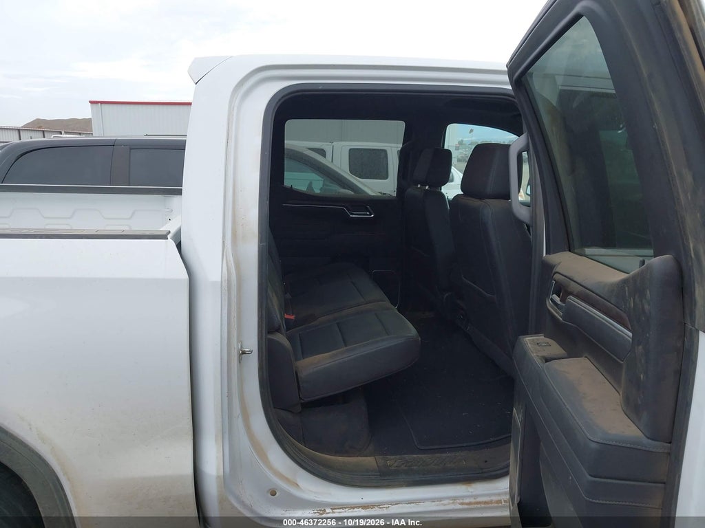 2026 GMC Sierra 1500 , Short Bed, Slt, 4WD photo 8
