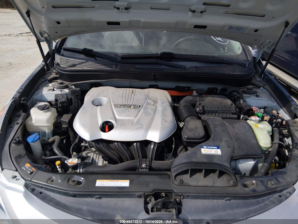 2015 Hyundai Sonata Hybrid photo 10
