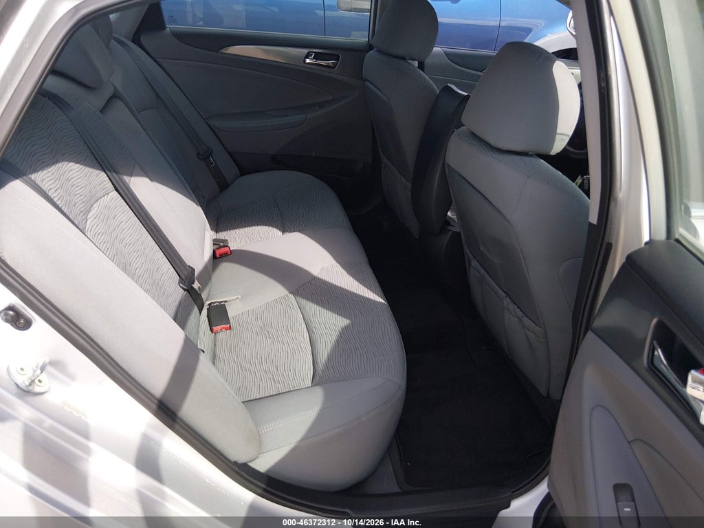 2015 Hyundai Sonata Hybrid photo 8