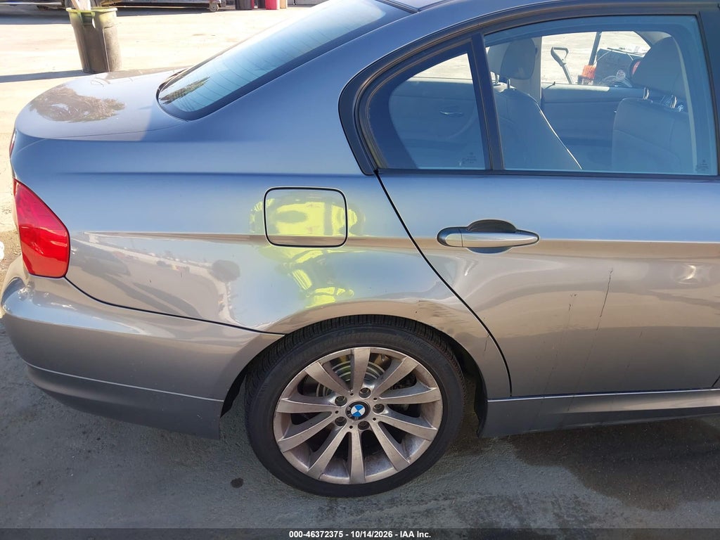 2011 BMW 328I photo 6