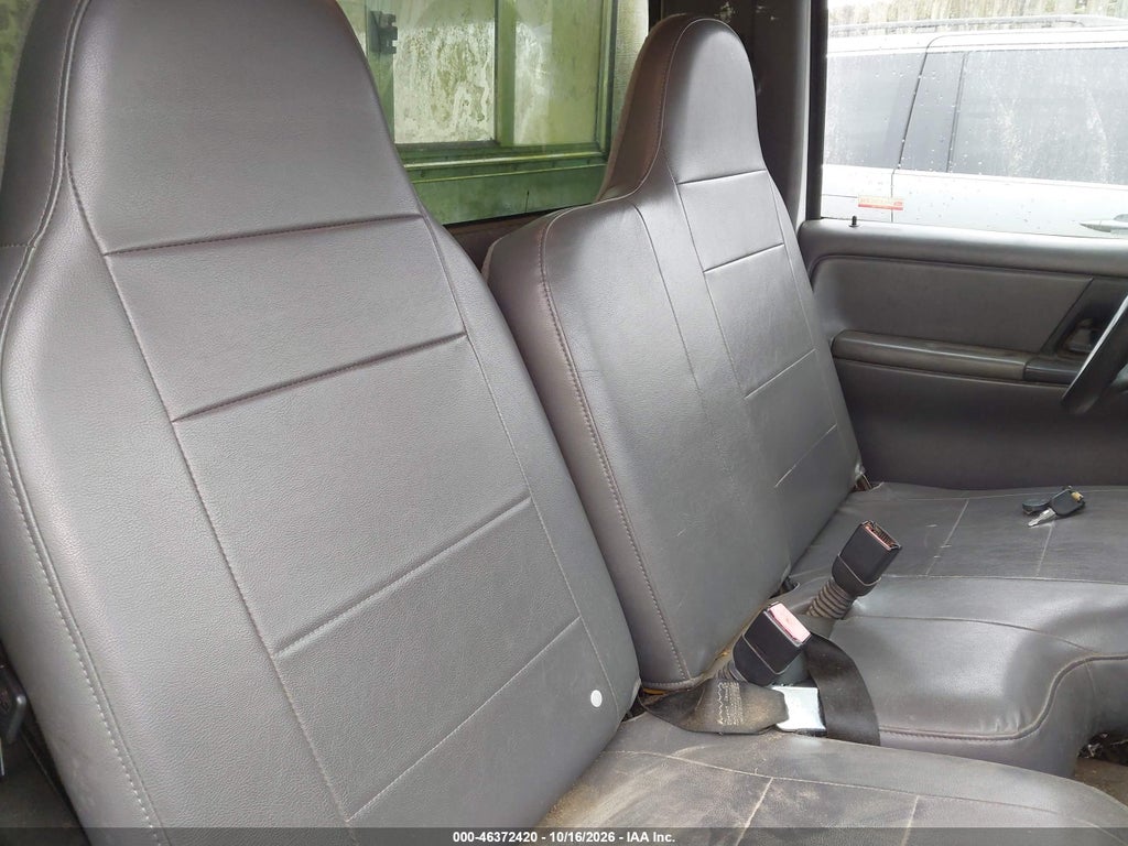2003 Ford Ranger XL/XLT photo 8
