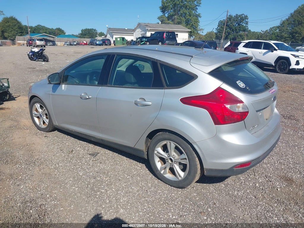 2014 Ford Focus SE photo 3