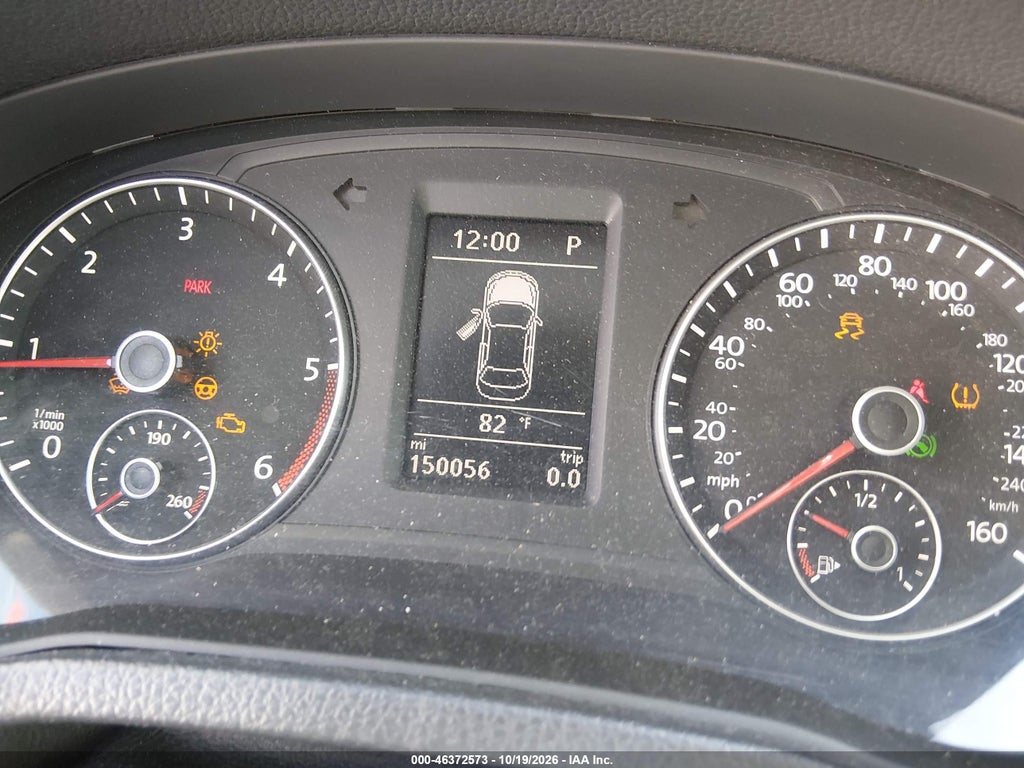 2013 Volkswagen Passat 2.0L TDI SEL Premium photo 7