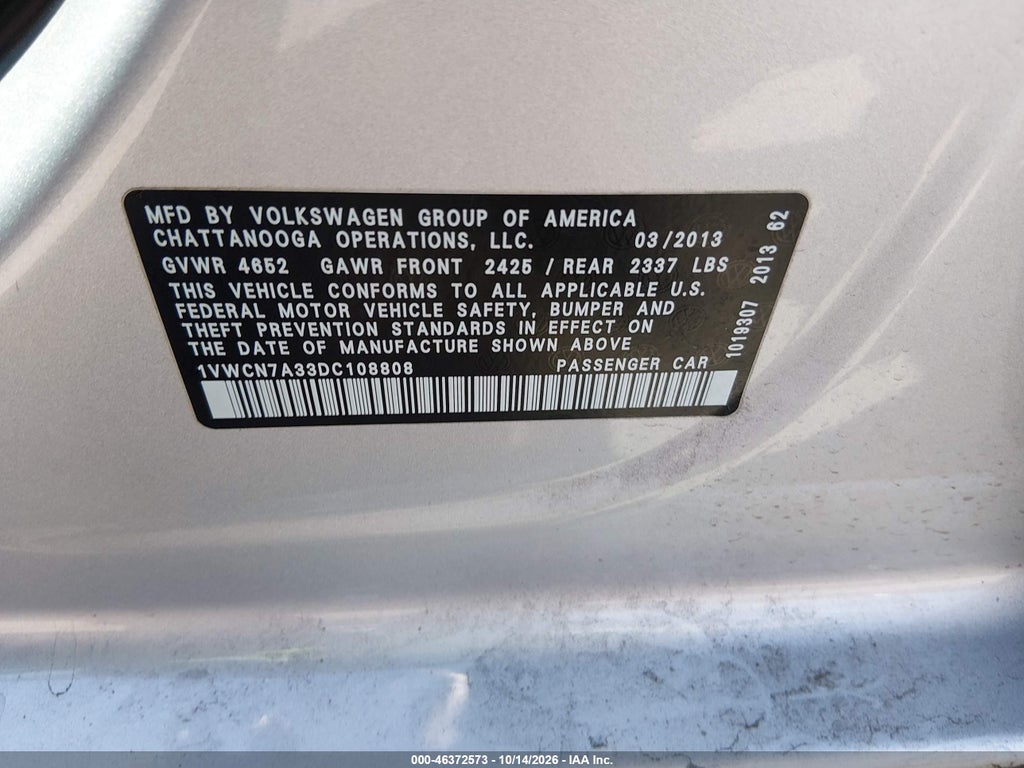 2013 Volkswagen Passat 2.0L TDI SEL Premium photo 9