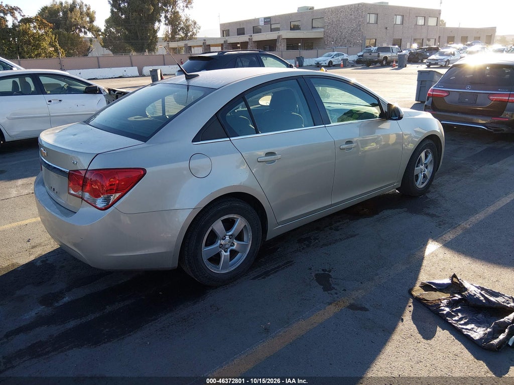 2014 Chevrolet Cruze 1LT Auto photo 4
