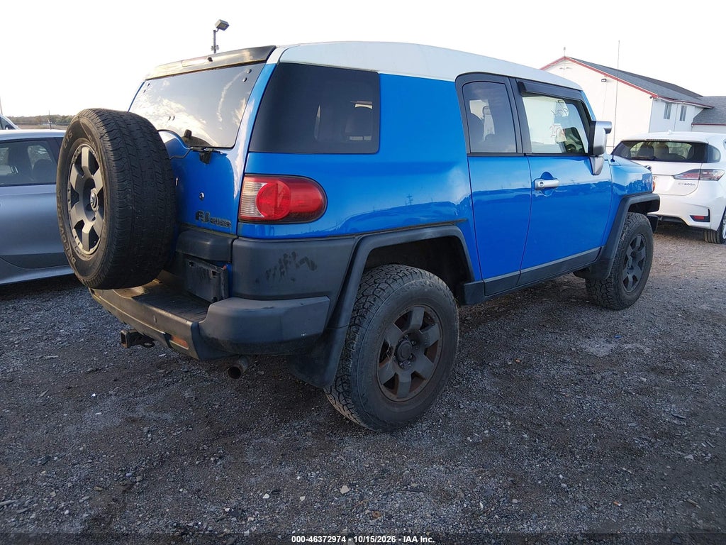 2007 Toyota FJ Cruiser photo 4