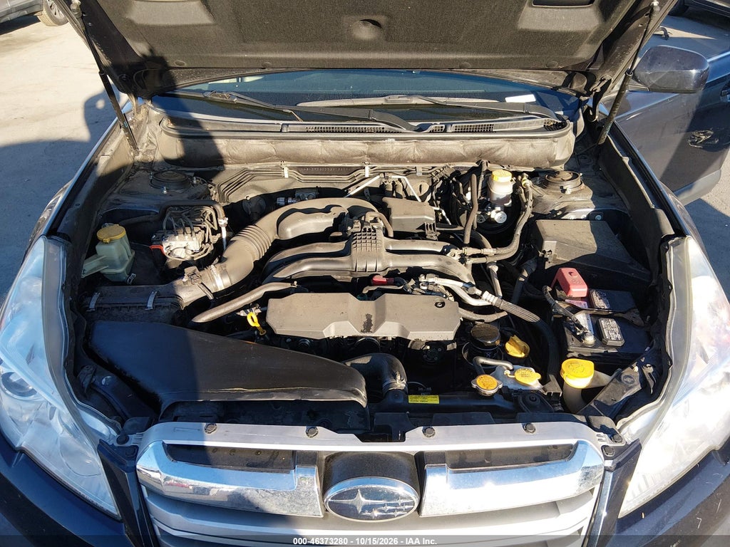 2013 Subaru Outback 2.5I Premium photo 10