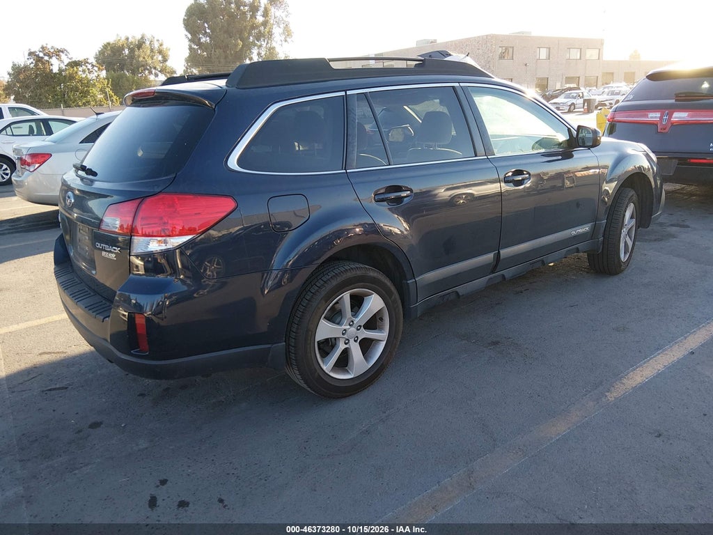 2013 Subaru Outback 2.5I Premium photo 4