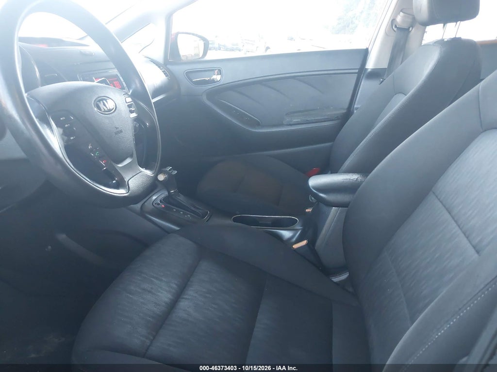 2016 Kia Forte LX photo 5
