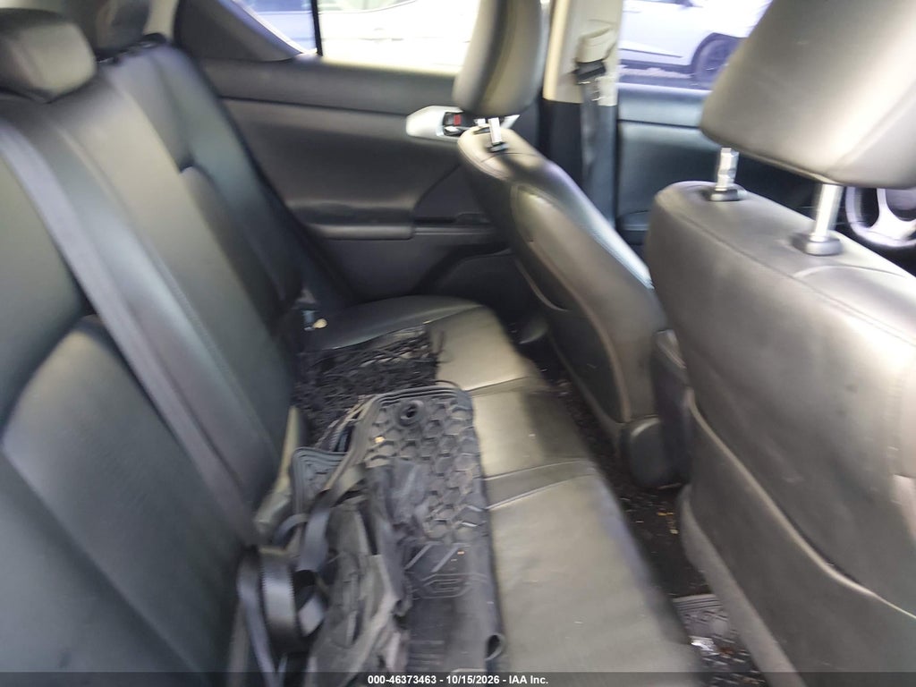 2012 Lexus CT 200H Premium photo 8