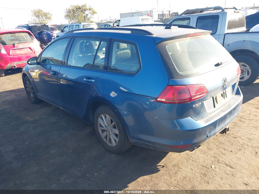 2015 Volkswagen Golf Sportwagen TSI S 4-Door photo 3
