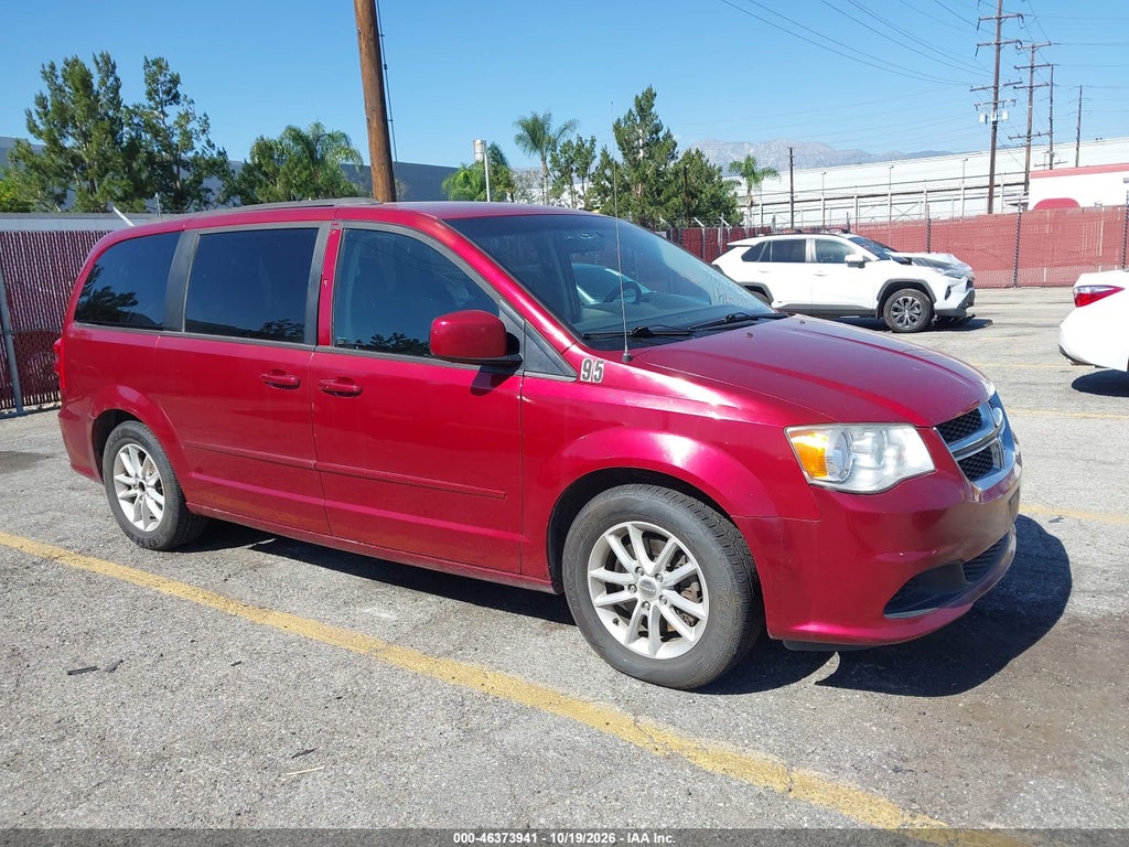 2015 Dodge Grand Caravan SXT photo 1