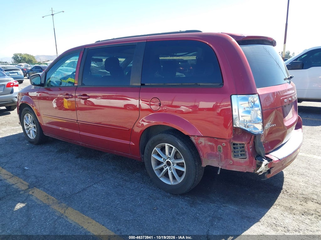 2015 Dodge Grand Caravan SXT photo 3