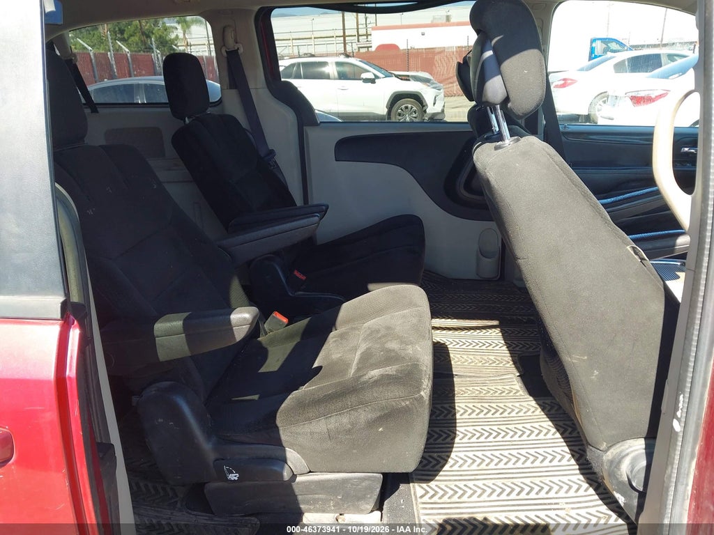 2015 Dodge Grand Caravan SXT photo 8