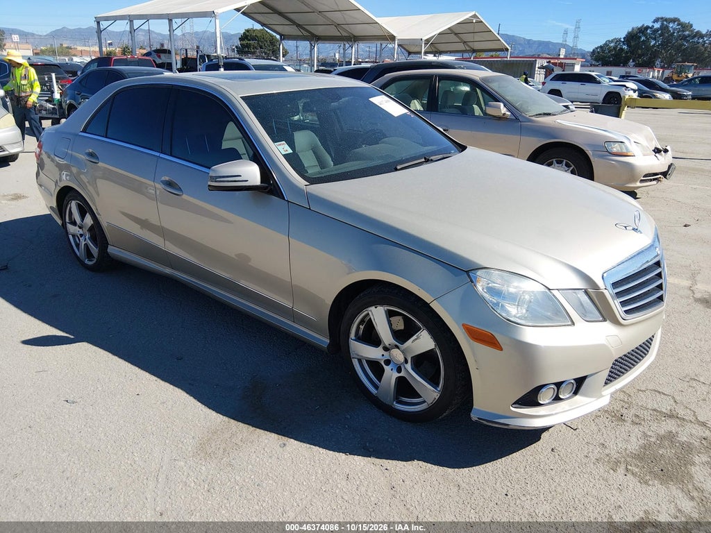 2010 Mercedes-Benz E 350 4MATIC photo 1
