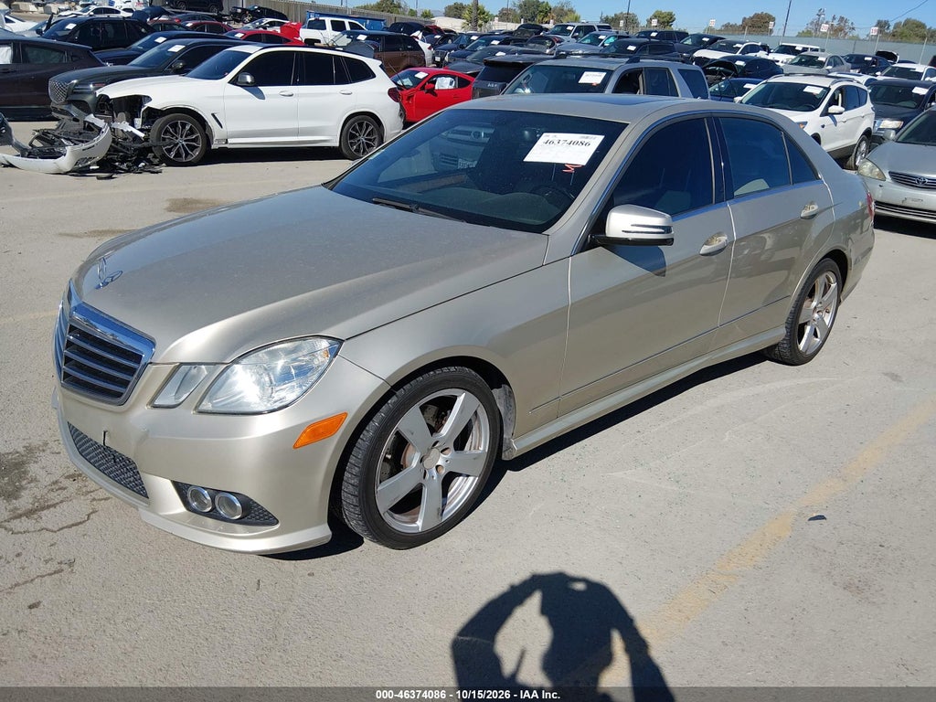 2010 Mercedes-Benz E 350 4MATIC photo 2