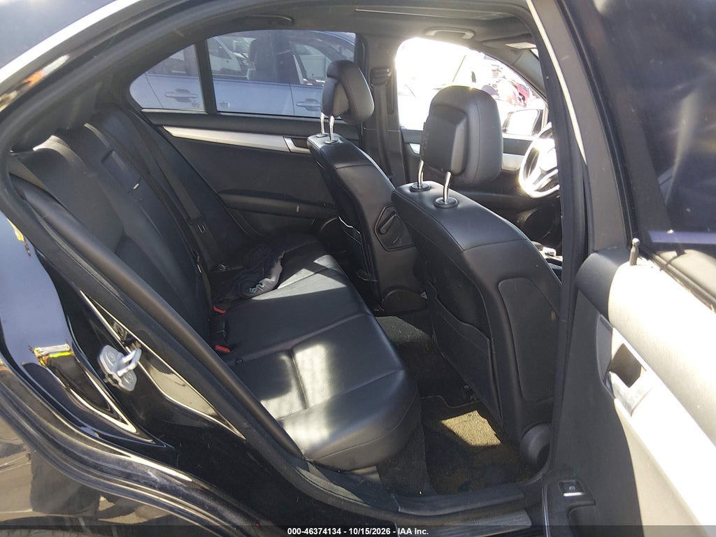 2012 Mercedes-Benz C 250 Sport photo 8