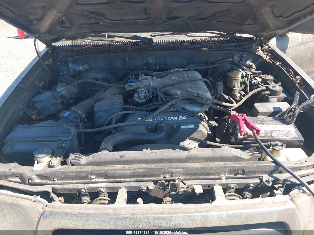 1996 Toyota 4RUNNER SR5 photo 10
