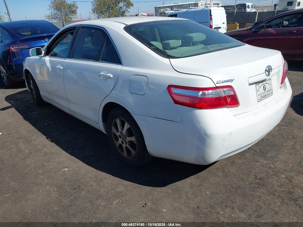 2009 Toyota Camry LE/SE/XLE photo 3