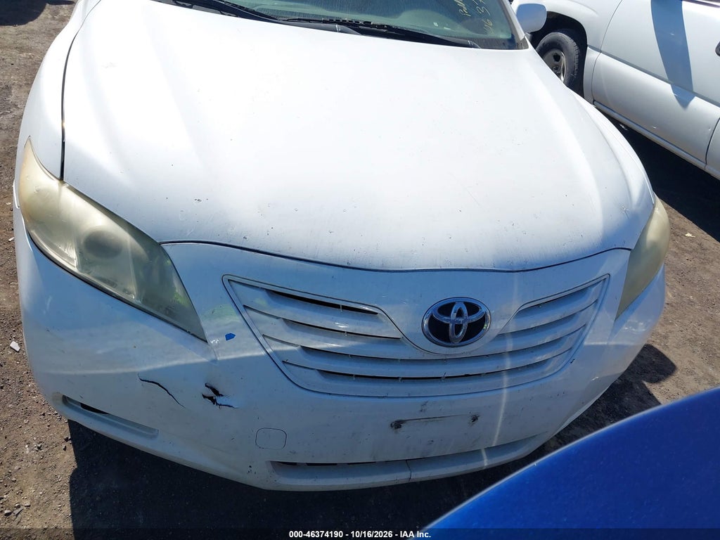 2009 Toyota Camry LE/SE/XLE photo 6