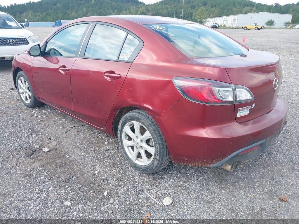 2011 Mazda MAZDA3 I Touring photo 3