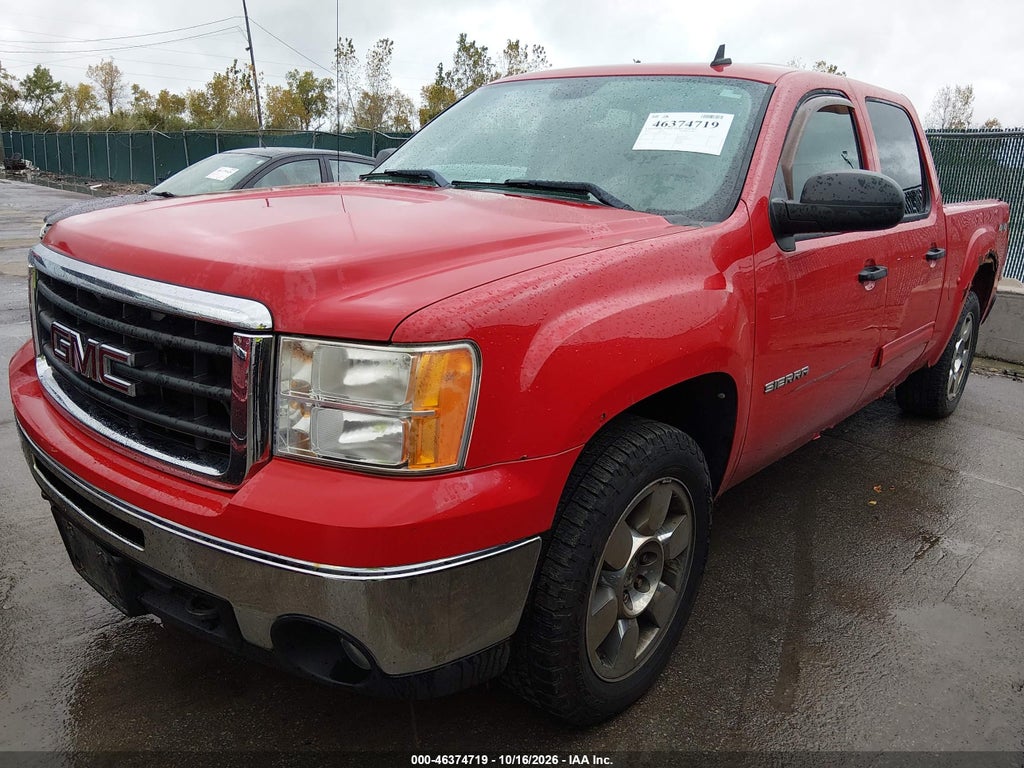 2011 GMC Sierra 1500 SLE photo 2
