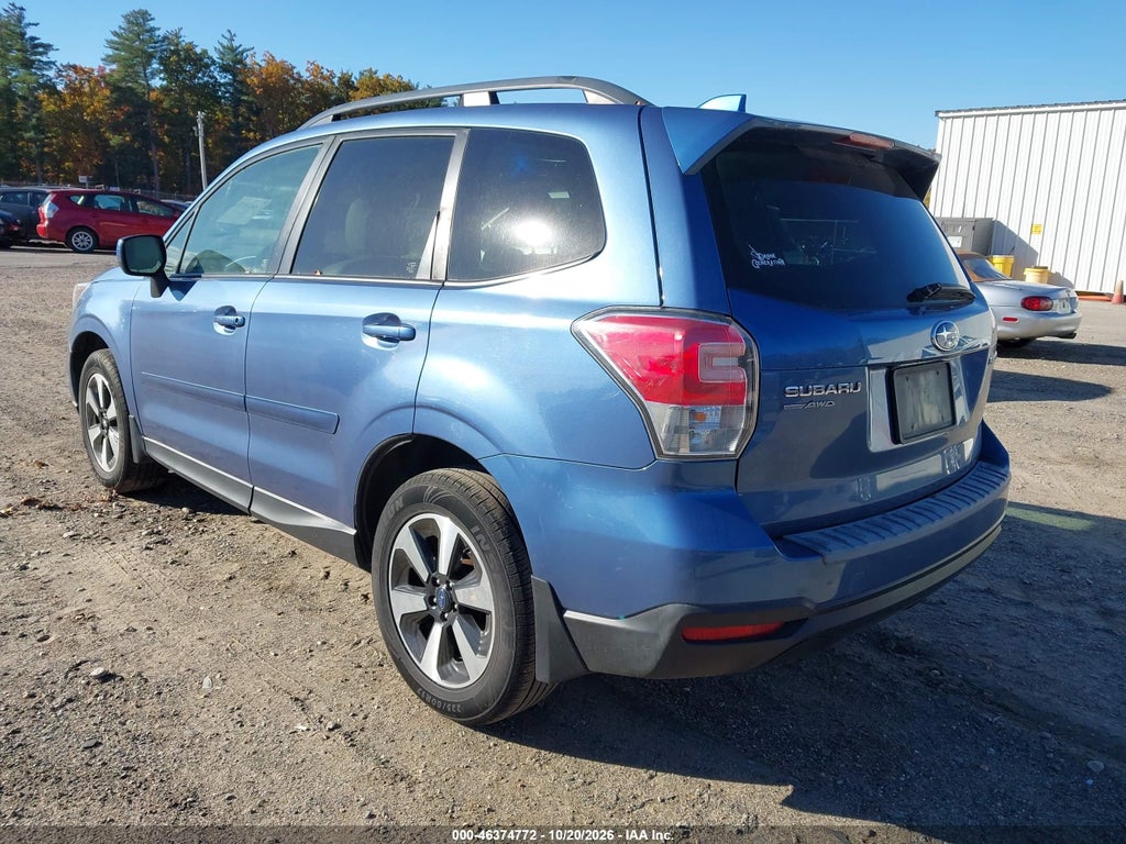 2018 Subaru Forester 2.5I Premium photo 3