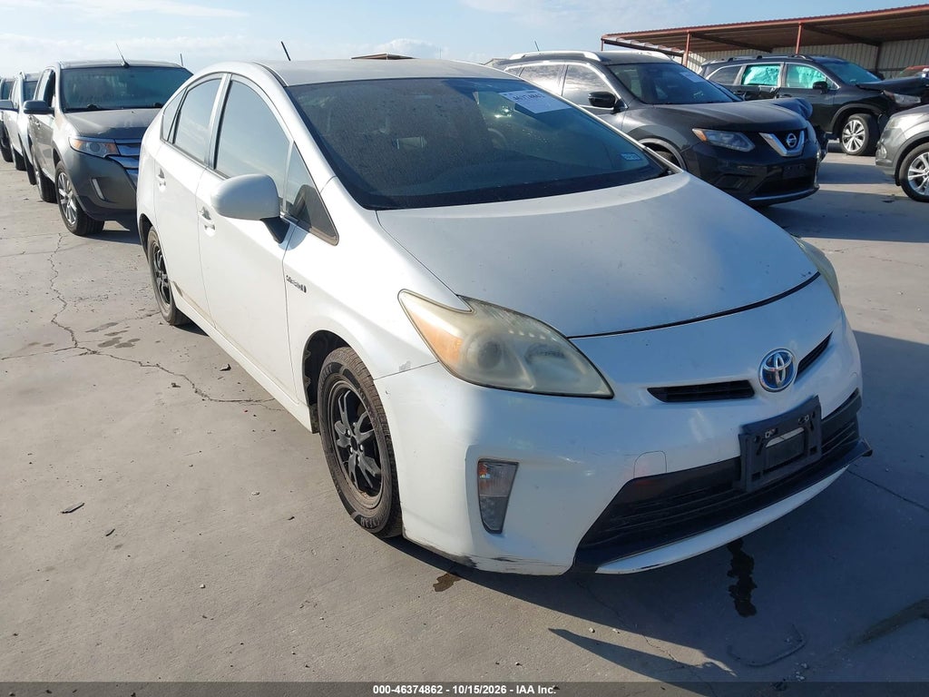 2013 Toyota Prius TWO photo 1