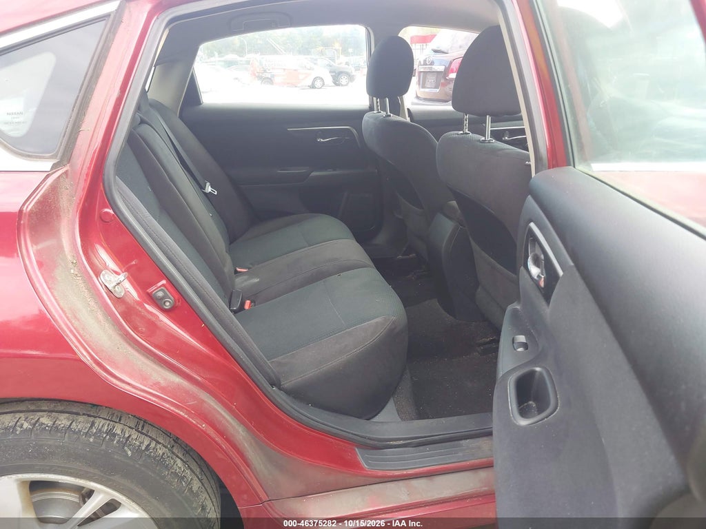 2014 Nissan Altima 2.5 SV photo 8