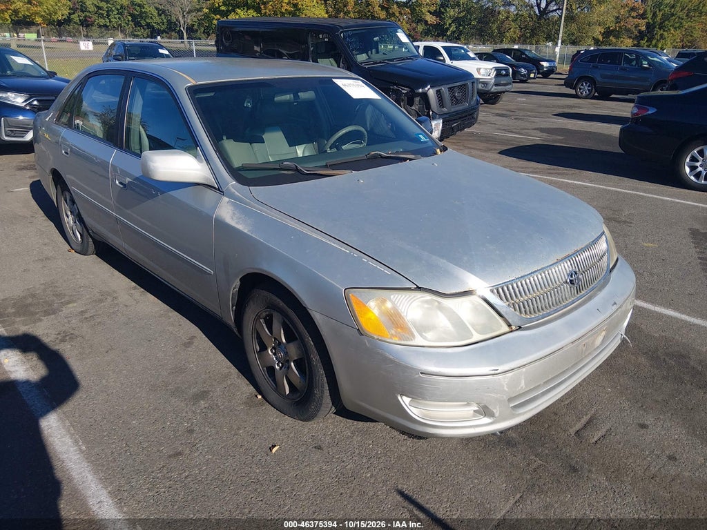 2002 Toyota Avalon XL photo 1