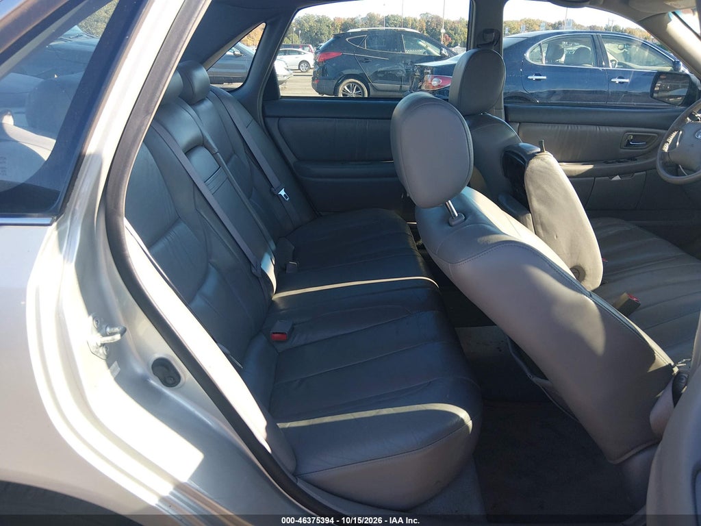 2002 Toyota Avalon XL photo 8
