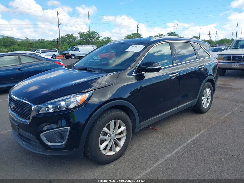 2017 Kia Sorento 2.4L LX photo 2