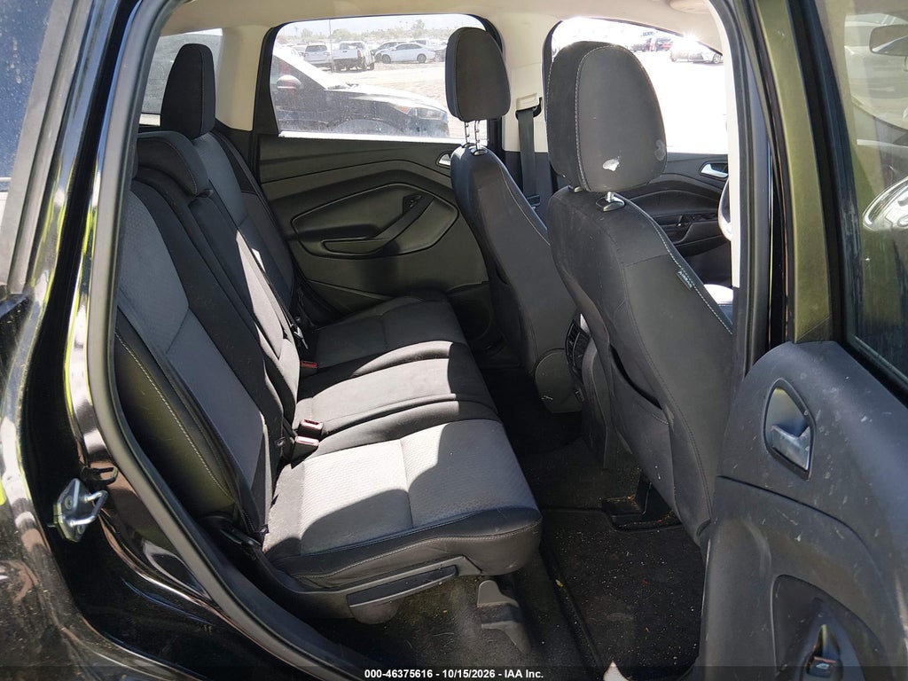 2017 Ford Escape SE photo 8