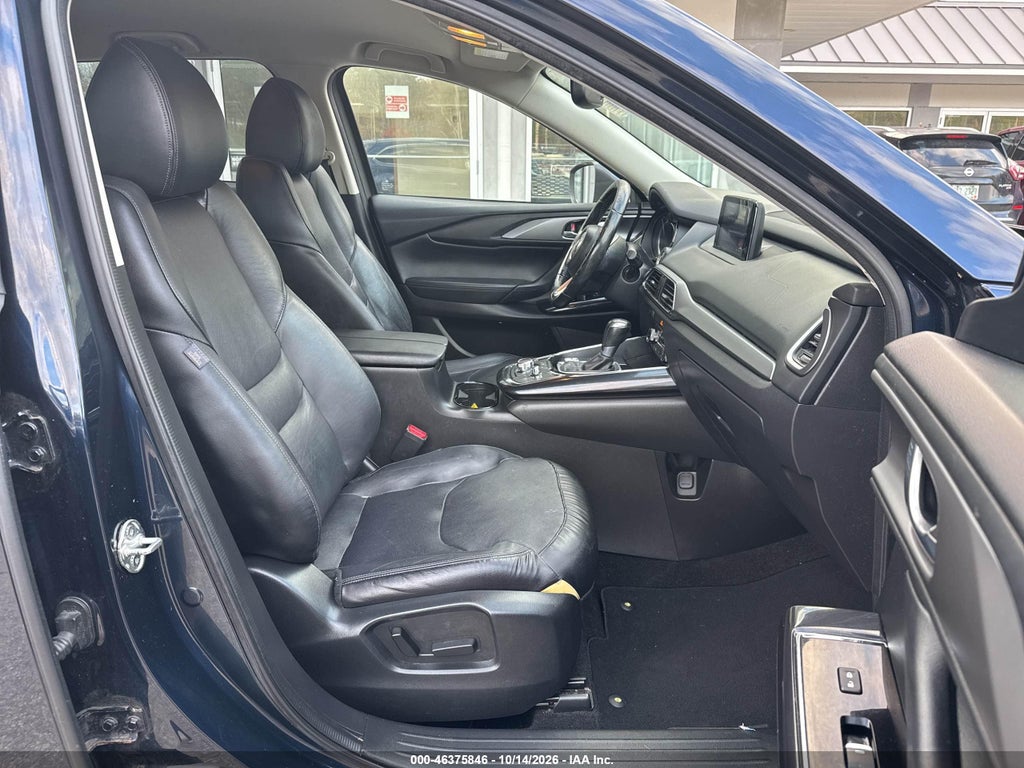 2016 Mazda CX-9 Touring photo 5