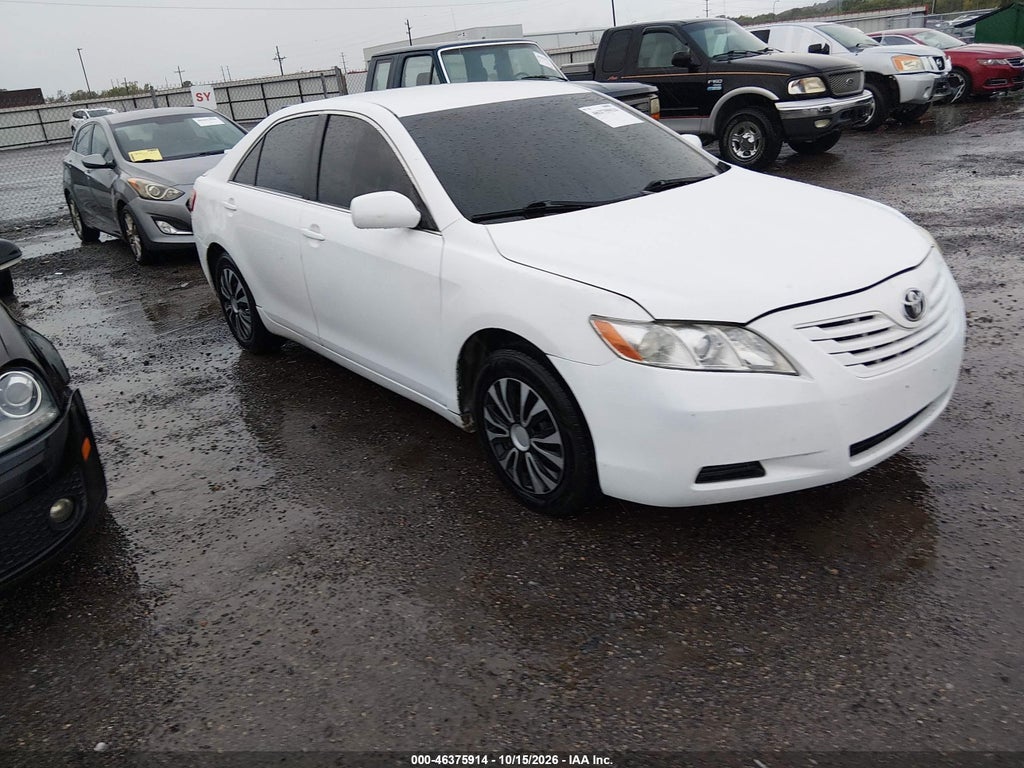 2008 Toyota Camry LE photo 1