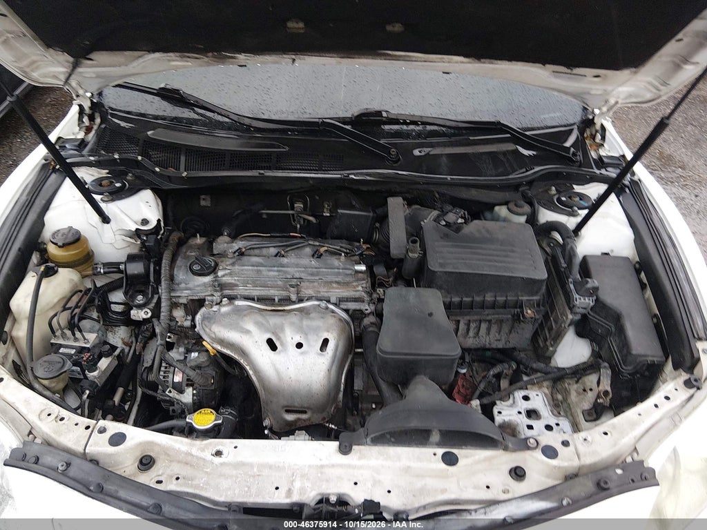 2008 Toyota Camry LE photo 10