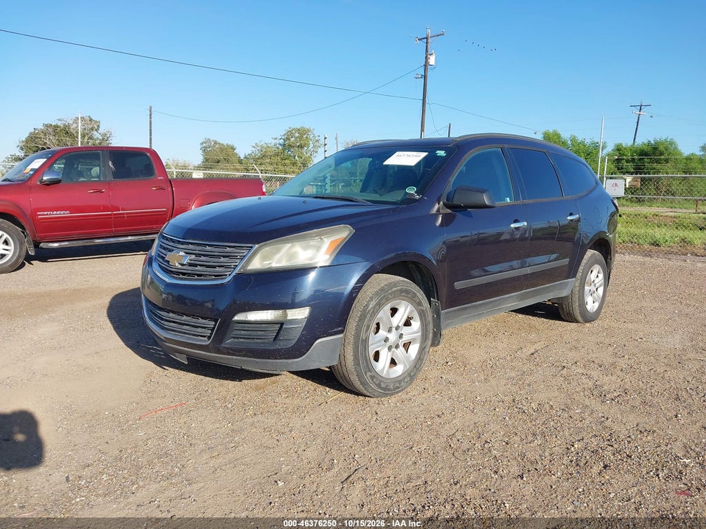2015 Chevrolet Traverse LS photo 2