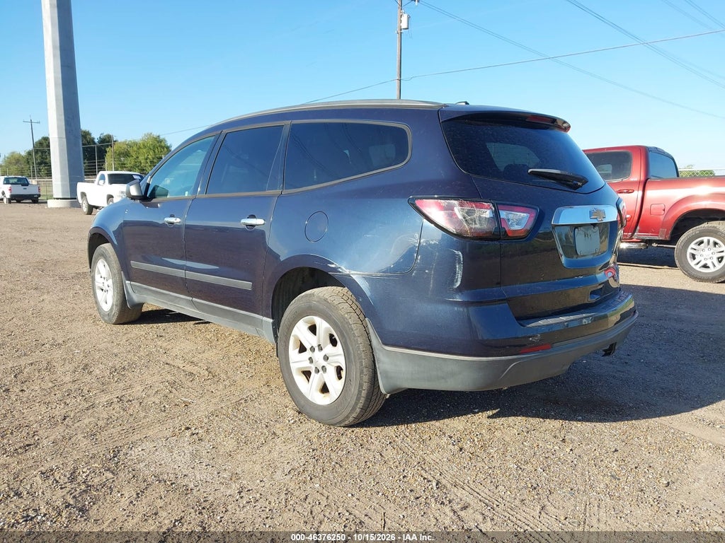 2015 Chevrolet Traverse LS photo 3
