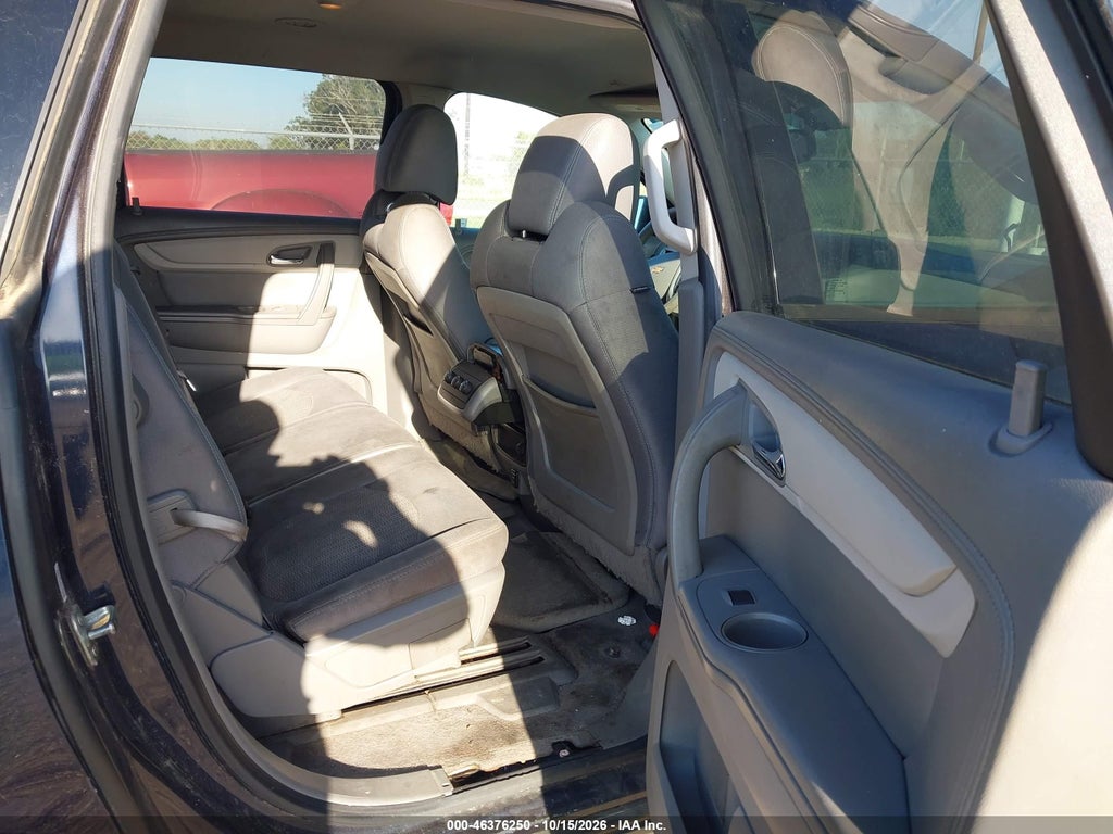 2015 Chevrolet Traverse LS photo 8