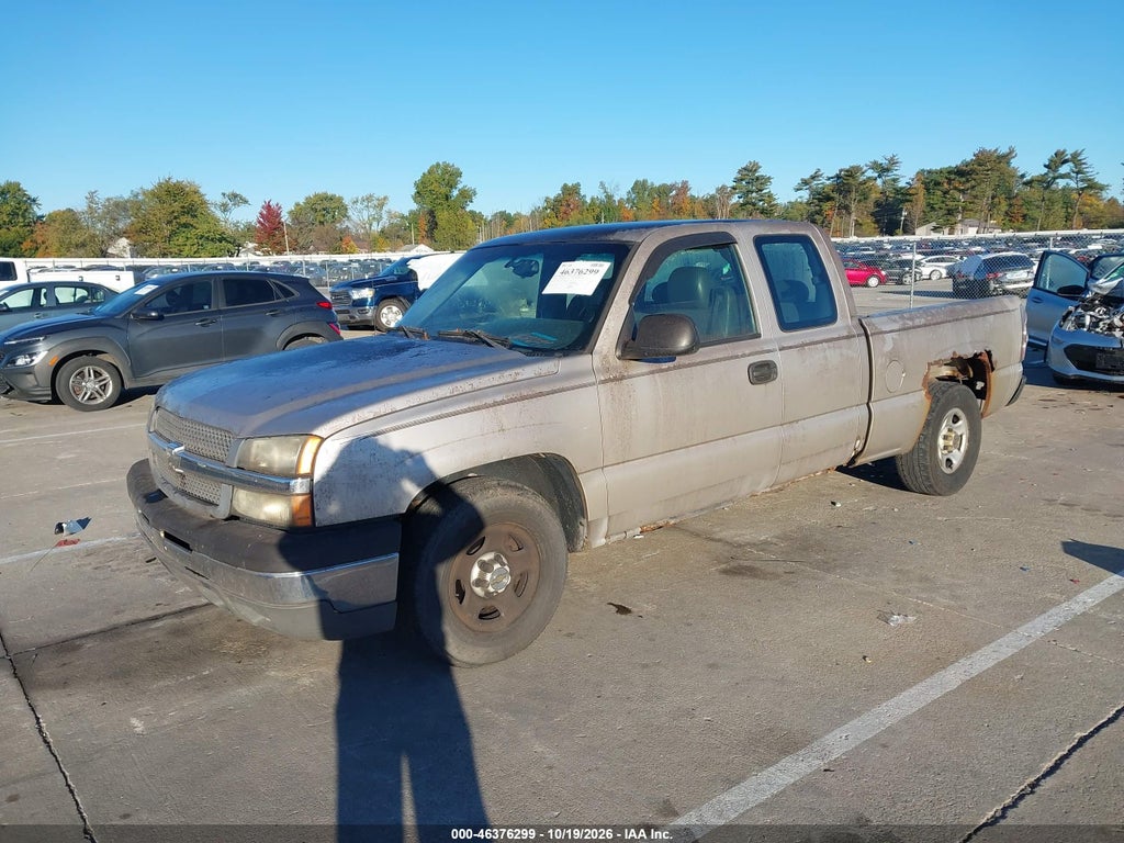 2004 Chevrolet Silverado 1500 Work Truck photo 2