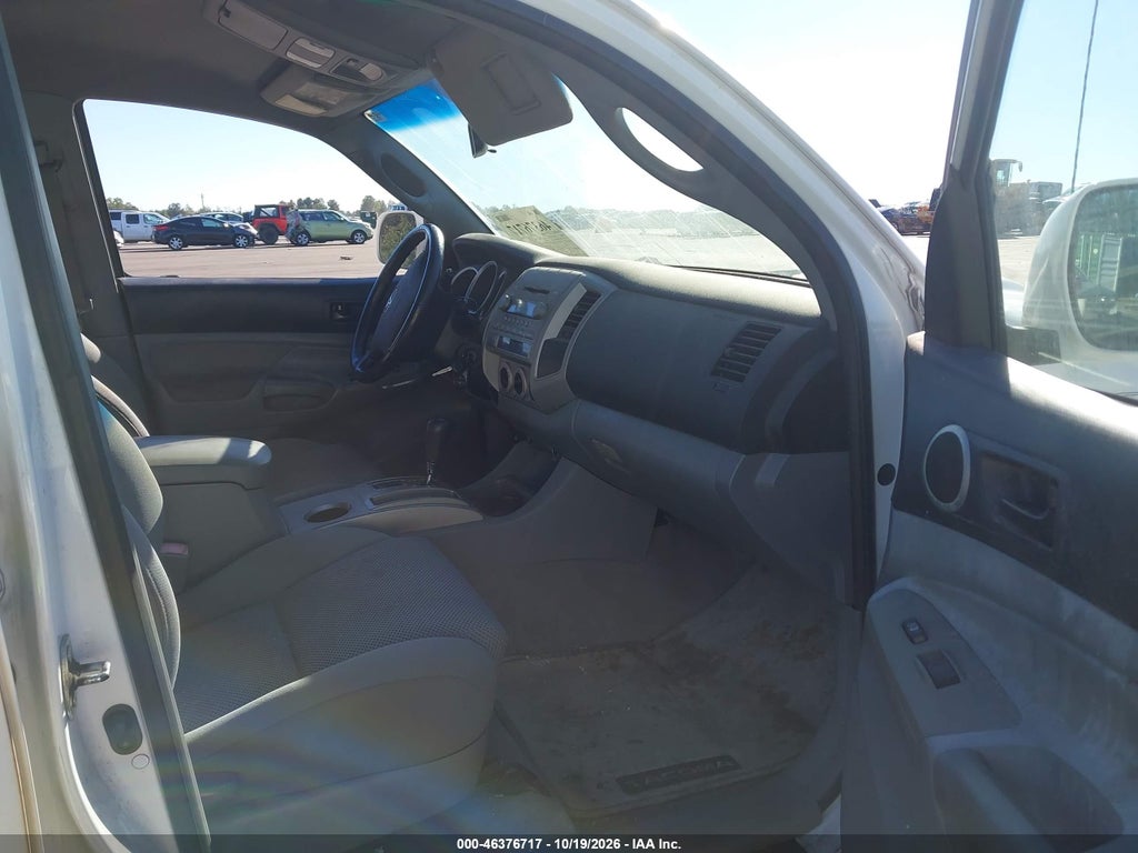 2006 Toyota Tacoma Prerunner V6 photo 5