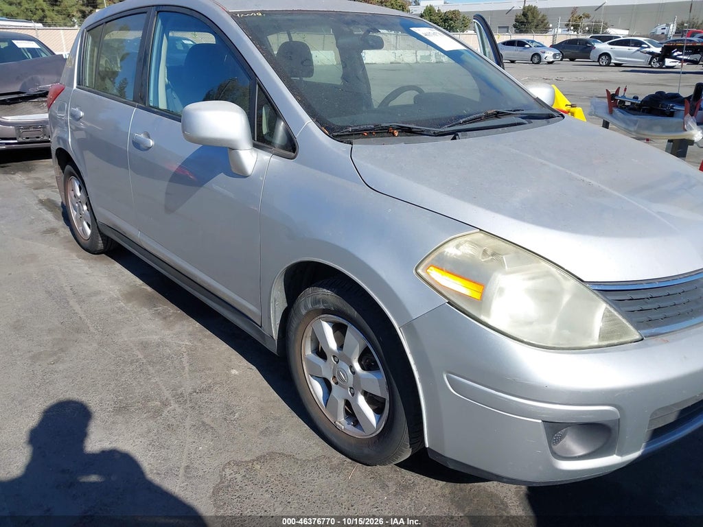 2009 Nissan Versa 1.8SL photo 6