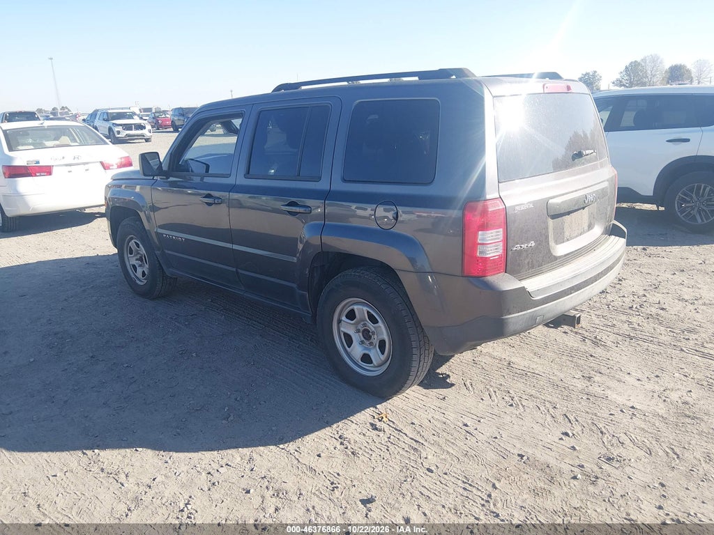 2015 Jeep Patriot Sport photo 3