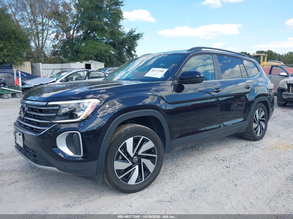 2026 Volkswagen Atlas SE With Technology photo 2
