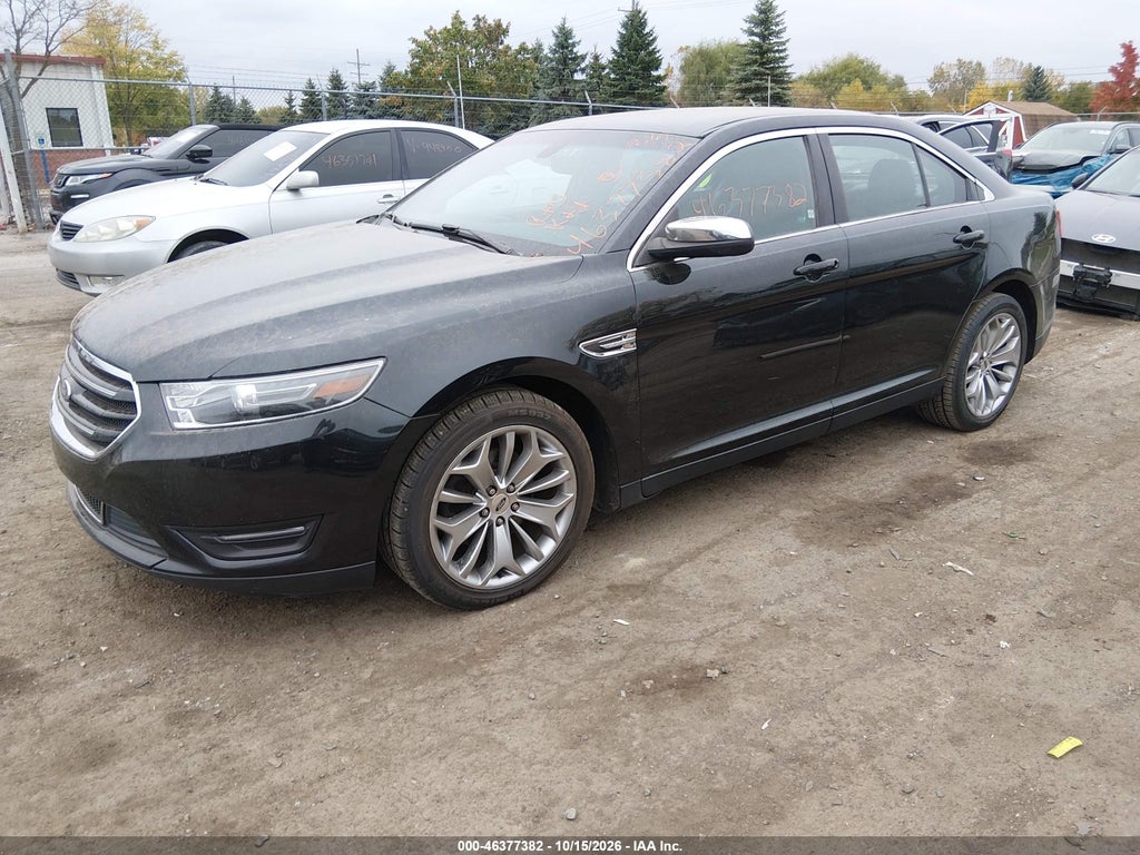 2015 Ford Taurus Limited photo 2