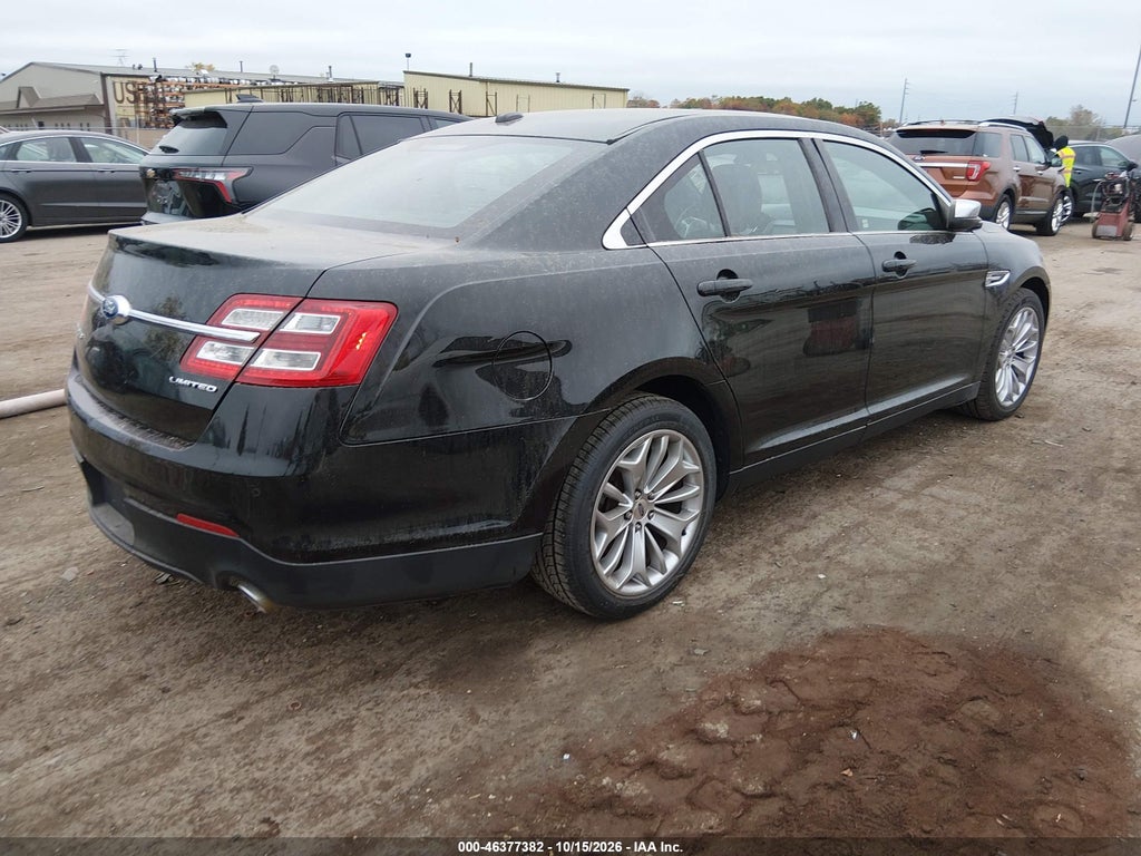 2015 Ford Taurus Limited photo 4